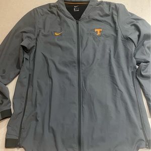 University of Tennessee Nike Smokey Gray Full Zip Light Jacket Size XL